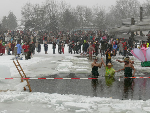 26. Winterbaden in Berlin, Foto von Andrej Barth