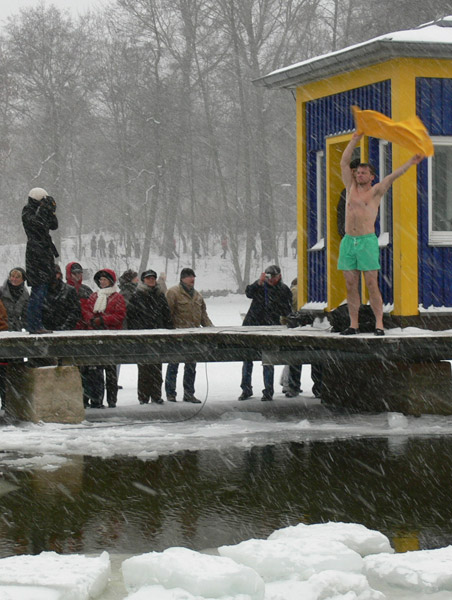 26. Winterbaden in Berlin, Foto von Andrej Barth