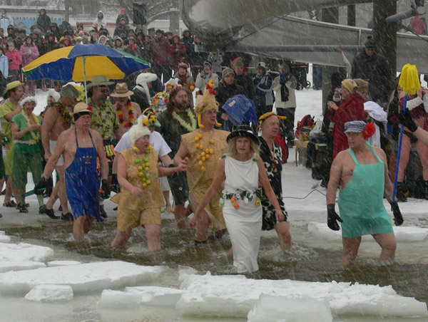 26. Winterbaden in Berlin, Foto von Andrej Barth