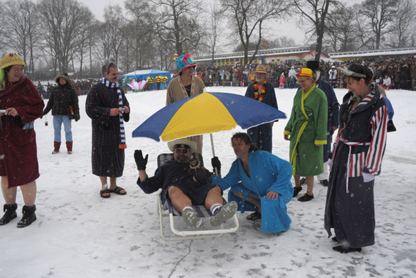 26. Winterbaden in Berlin, Foto von Bernd Kühler