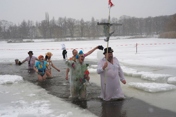 26. Winterbaden in Berlin, Foto von Bernd Kühler